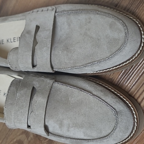 Anne Klein Tan‎ Suede Loafers - Picture 6 of 6